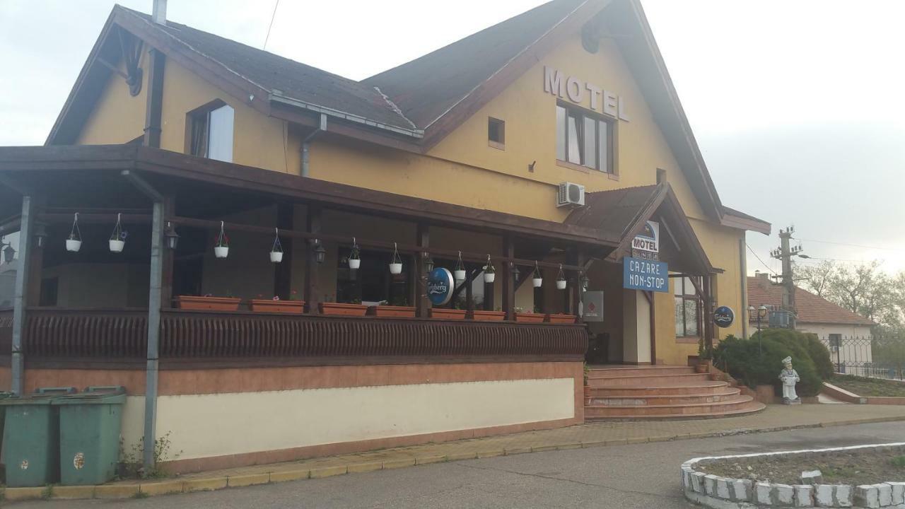 Motel Restaurant Lowe Deva Luaran gambar