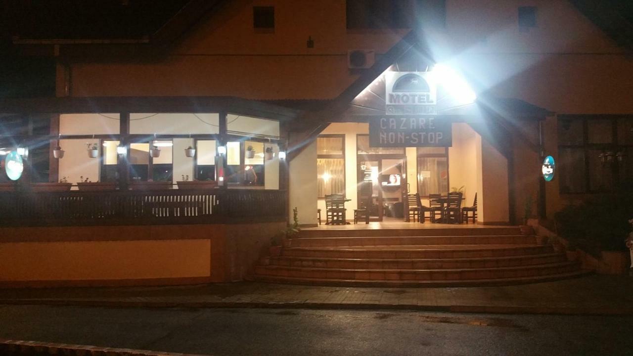 Motel Restaurant Lowe Deva Luaran gambar